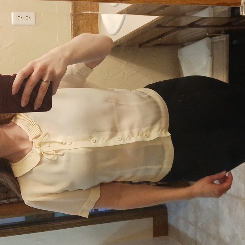 NWT Women's Vintage Inspired Blouse